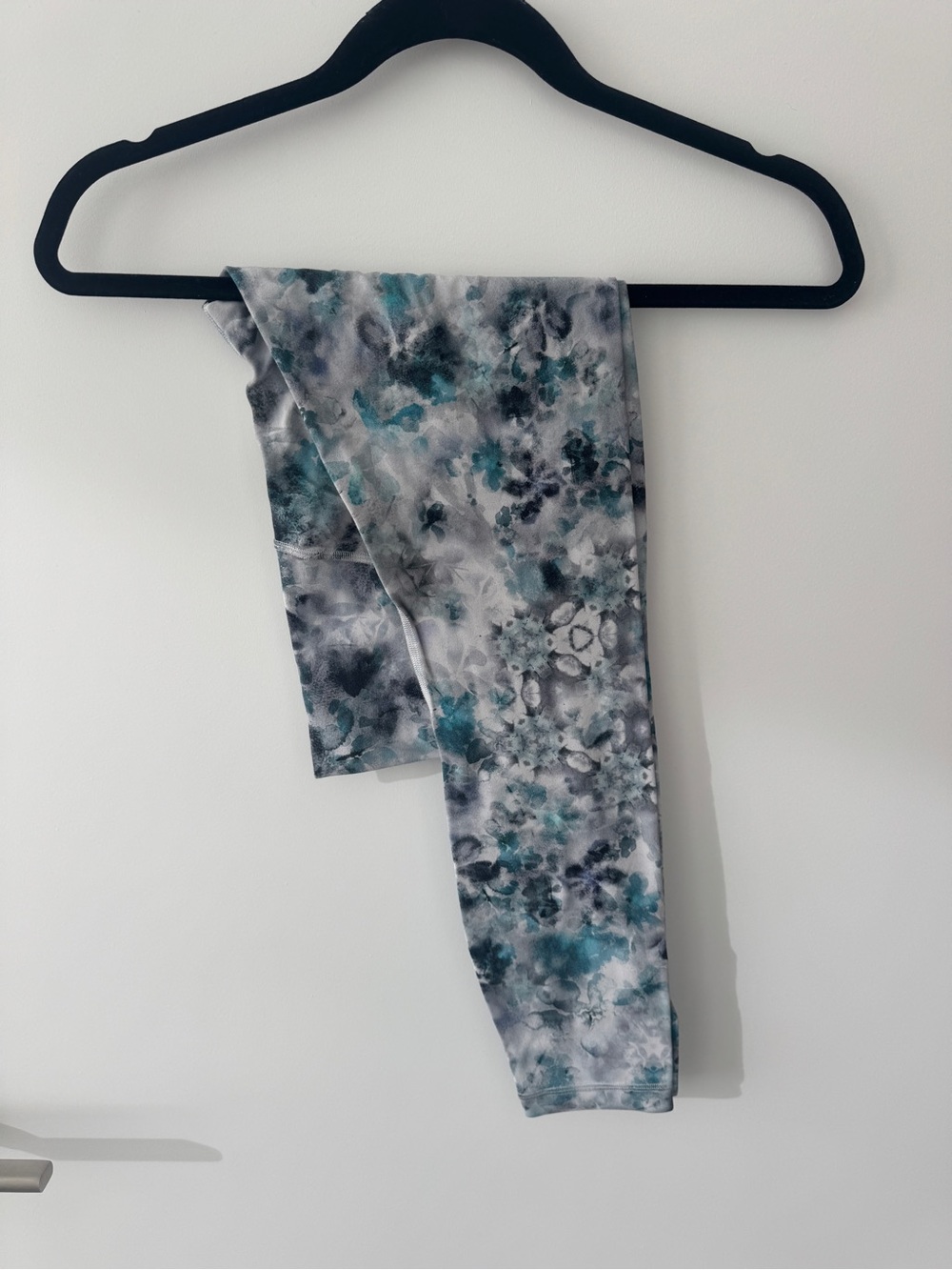 Lululemon printed Leggings - Teal & Gray